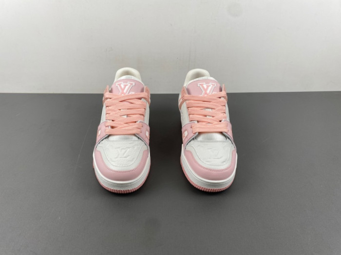 l**is V*t*n trainer pink rose 1aa6vv
