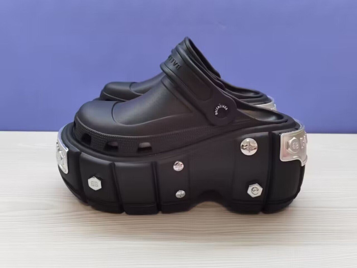 Ba*len*cia*ga x crocs hardcrocs sandal